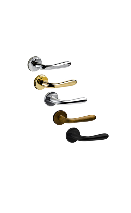 РУЧКА GOCCIA НА РОЗЕТКЕ